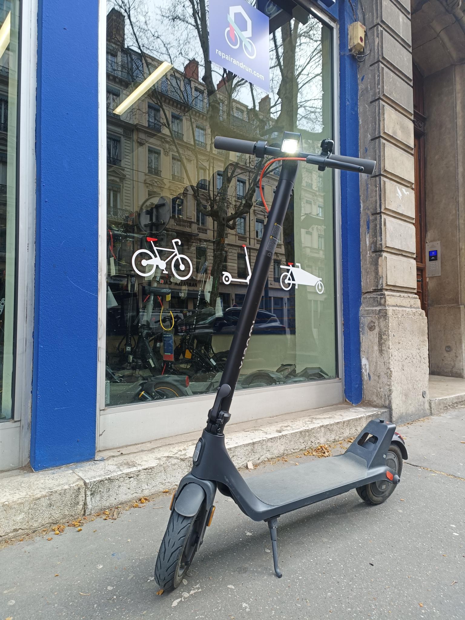 Xiaomi scooter 4 Lite 2nd Gen (reconditionnée)